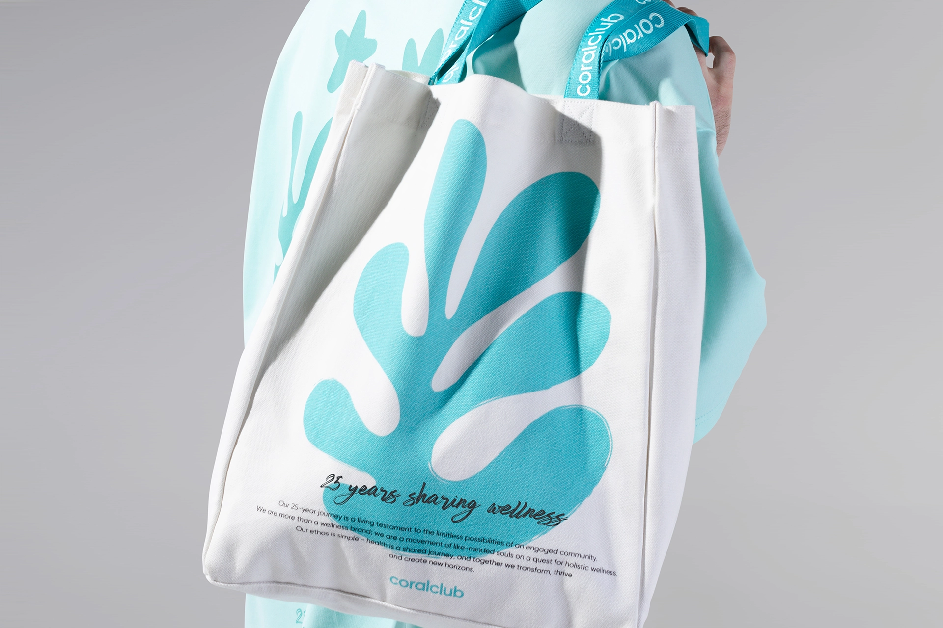 Büyük el çantası, mercan